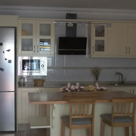 Avda. Artes Apartamento